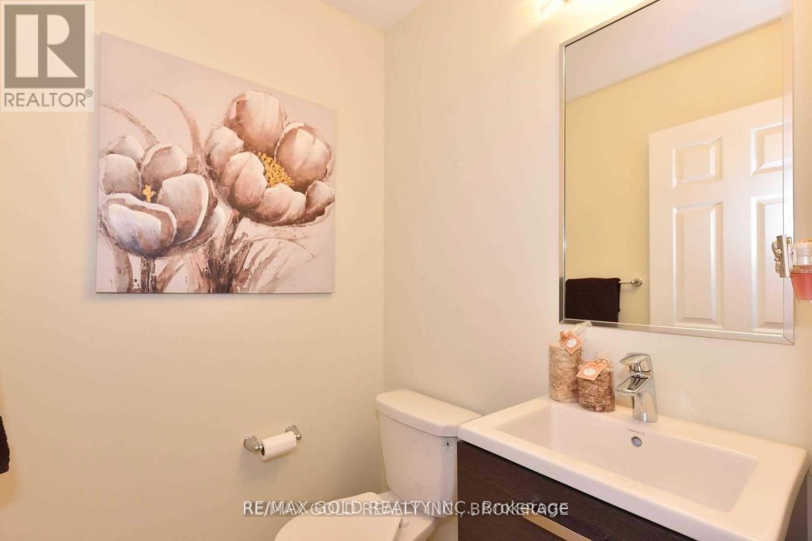 472 Queen Mary Drive, Brampton, Ontario  L7A 4L2 - Photo 7 - W13016526