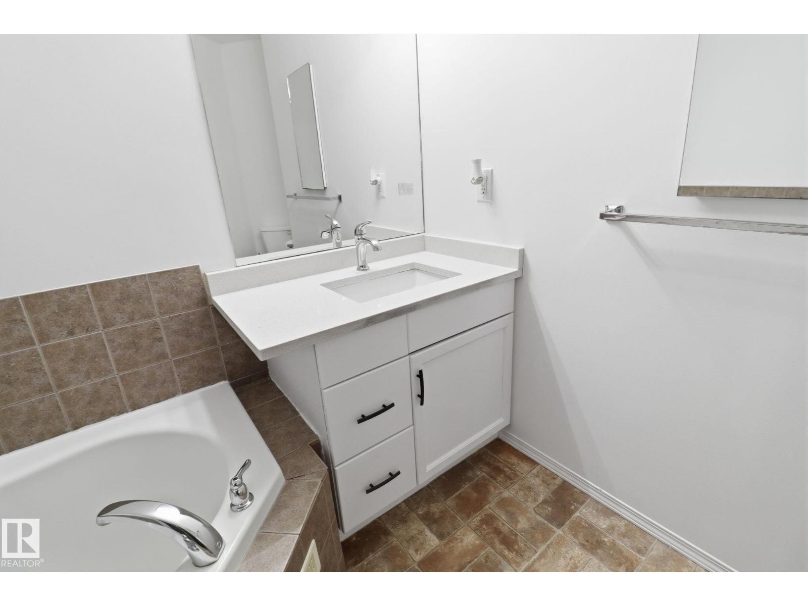 3243 26 St NW, Edmonton, Alberta  T6T 1Z3 - Photo 35 - E4480990