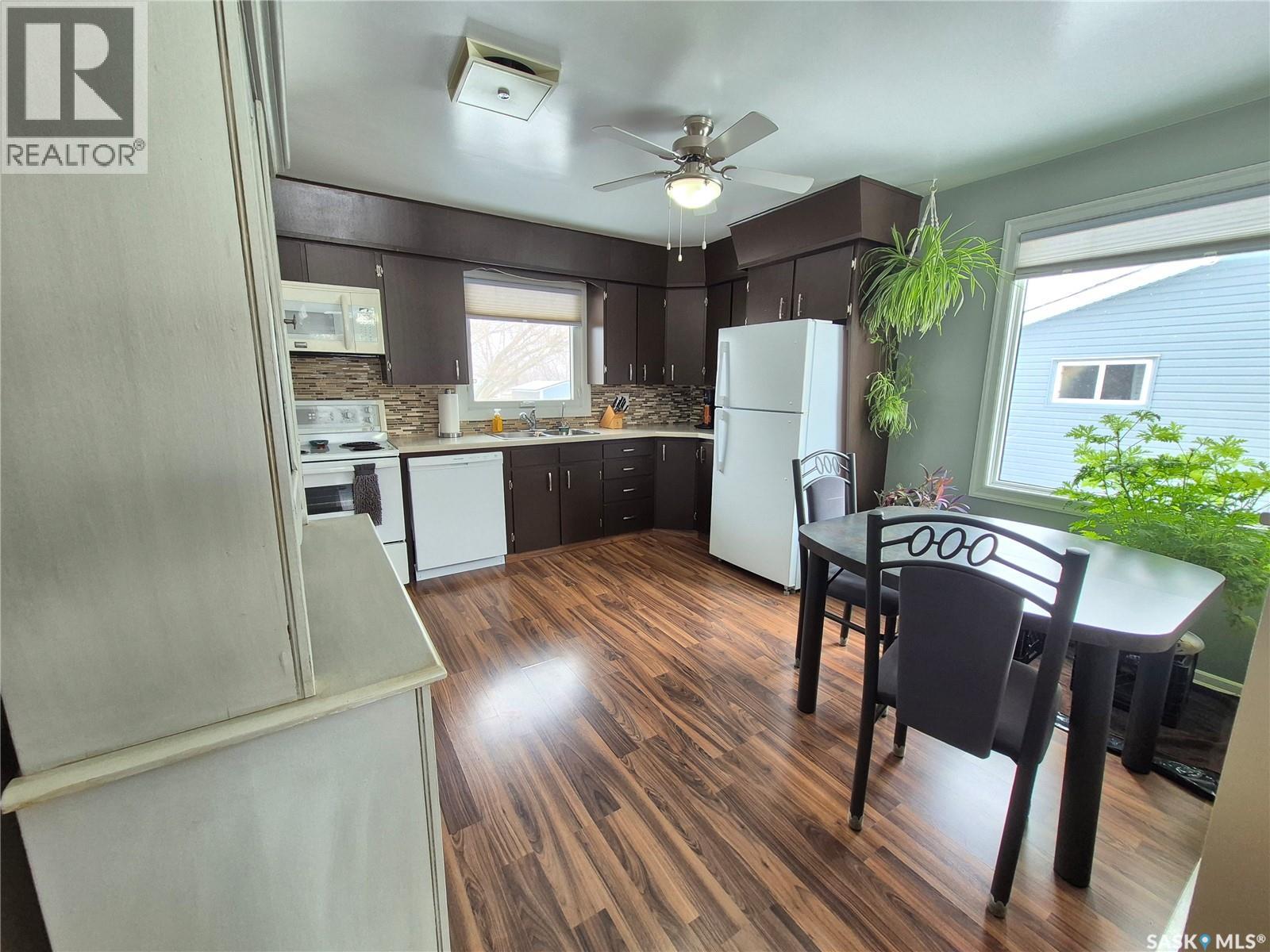 309 Frederick Street, Ogema, Saskatchewan  S0C 1Y0 - Photo 9 - SK033314