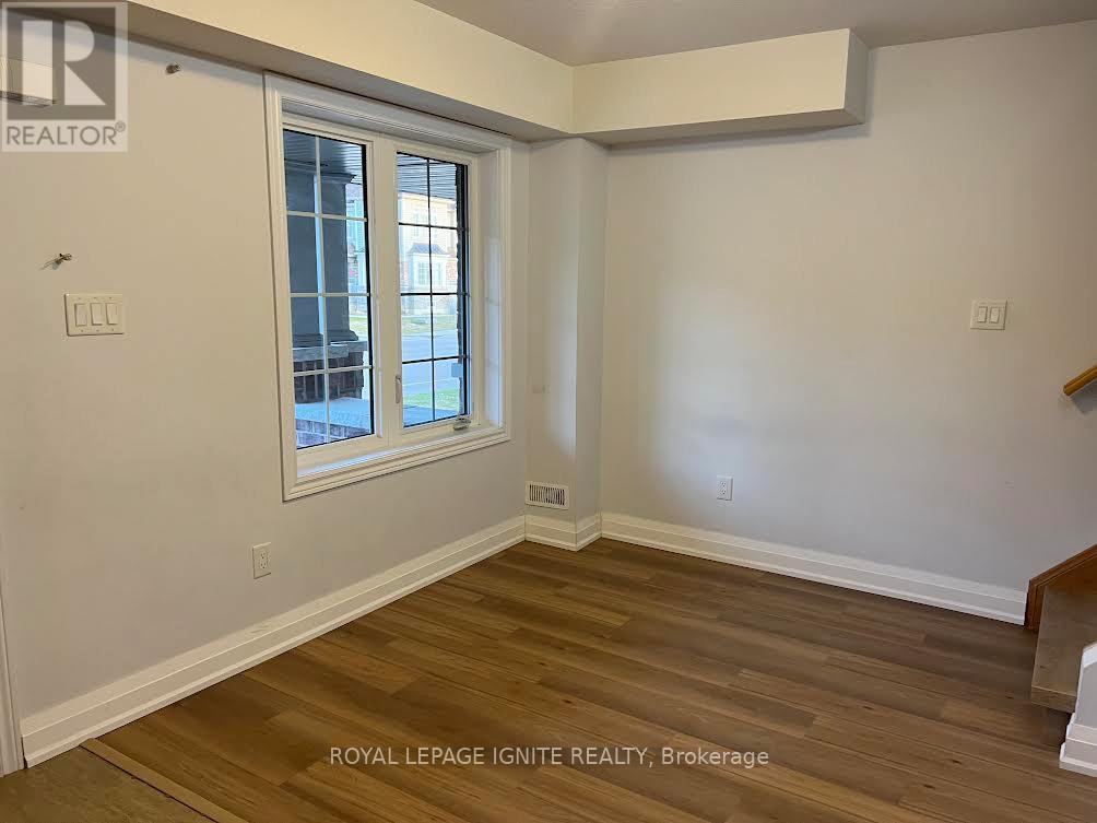 636 Linden Drive, Cambridge, Ontario  N3H 0C9 - Photo 4 - X13016476