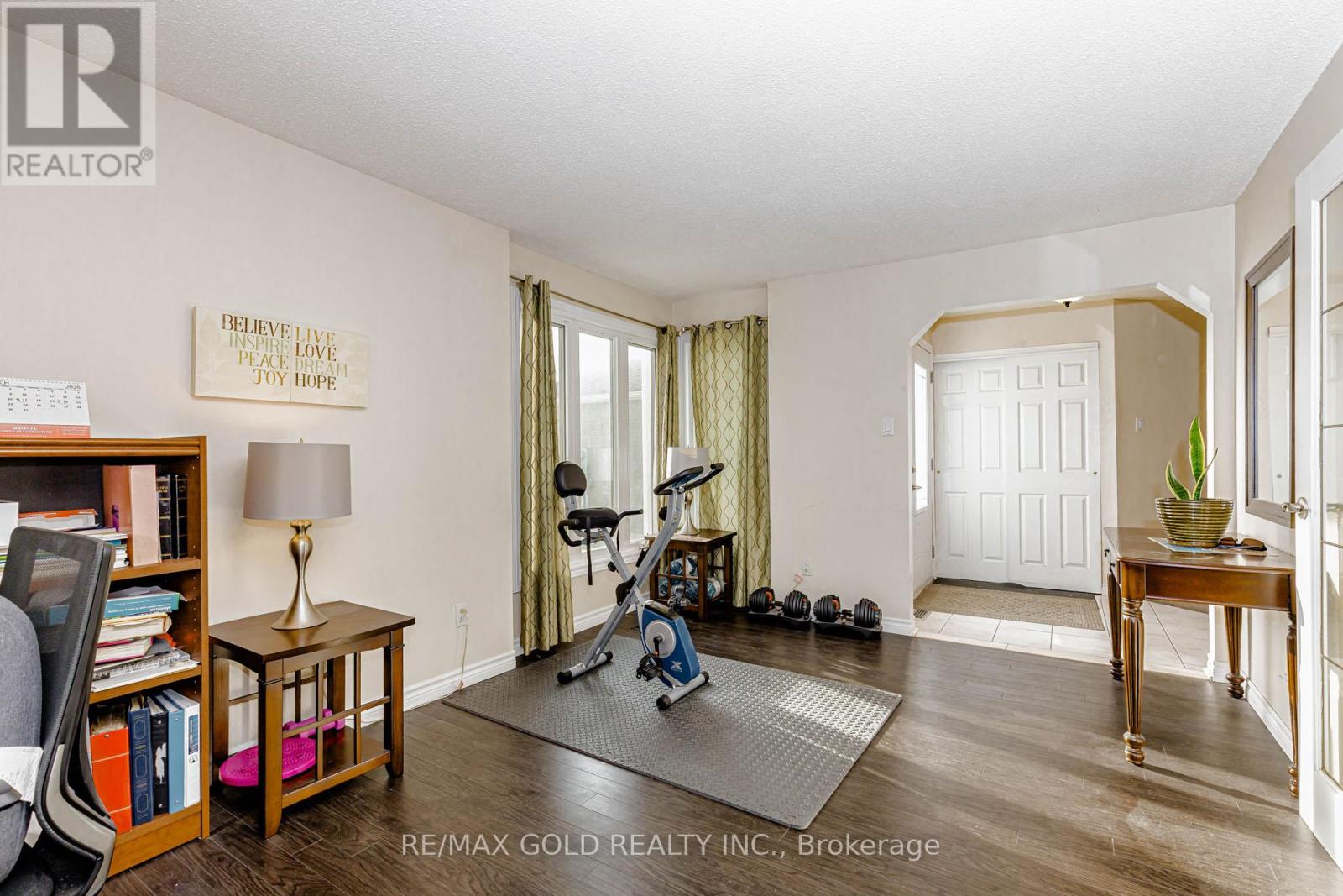 6 Nutmeg Street, Brampton, Ontario  L6S 4A8 - Photo 13 - W13016060