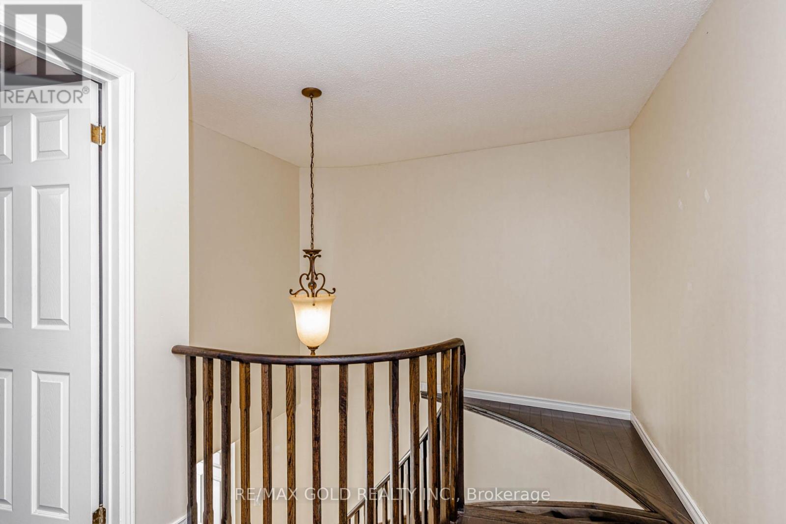 6 Nutmeg Street, Brampton, Ontario  L6S 4A8 - Photo 27 - W13016060