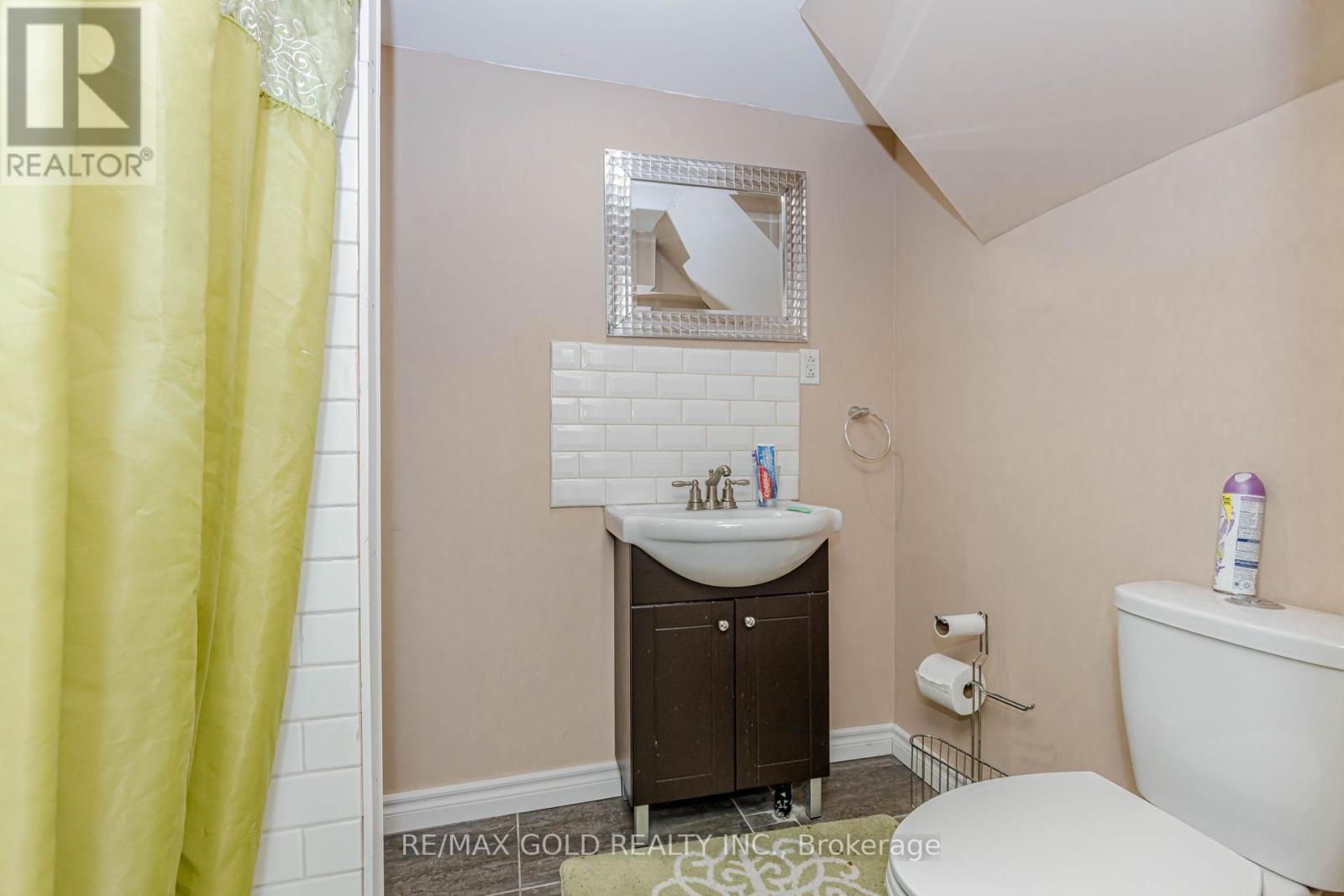 6 Nutmeg Street, Brampton, Ontario  L6S 4A8 - Photo 43 - W13016060