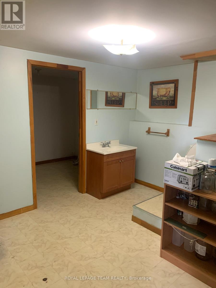 227 Ireland Road, Merrickville-Wolford, Ontario  K0G 1G0 - Photo 19 - X13008986