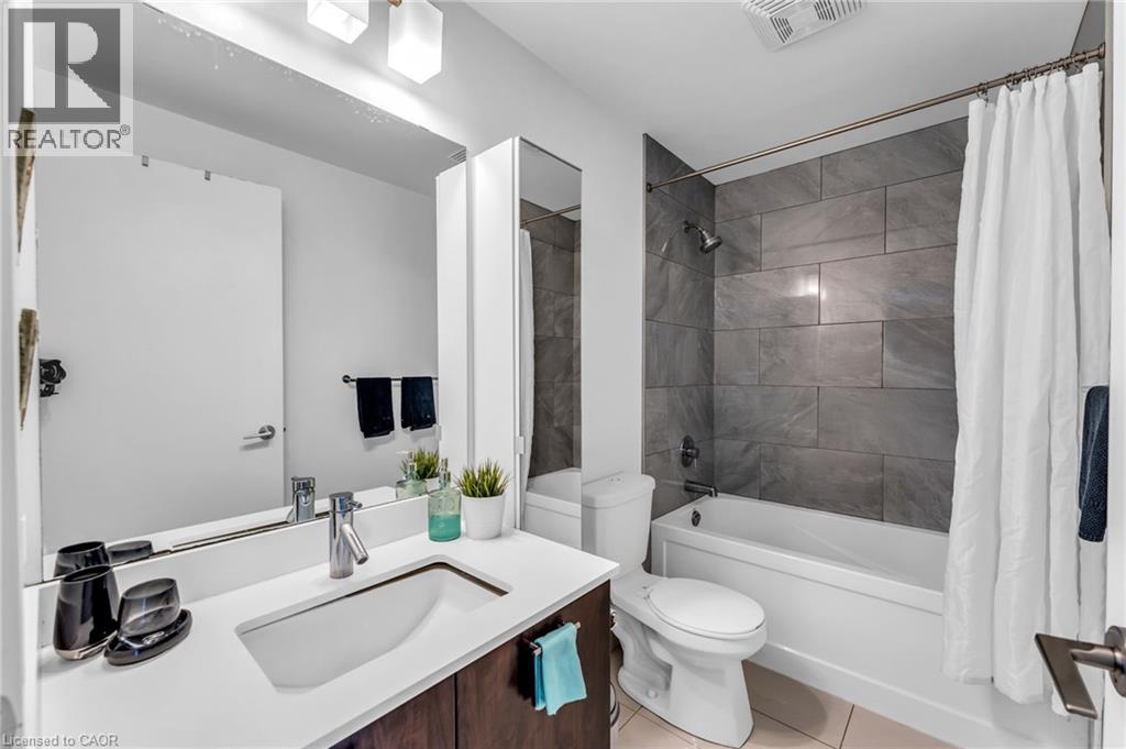 169 Fort York Boulevard Unit# 1008, Toronto, Ontario  M5V 0C8 - Photo 12 - 40816086