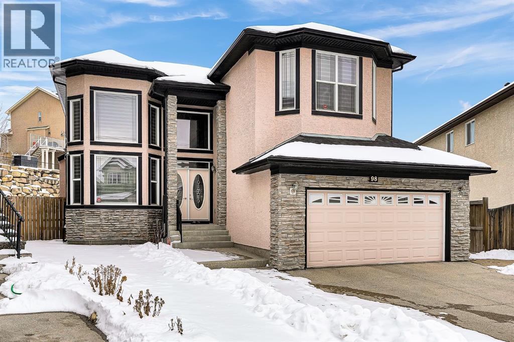 98 Sherwood Hill NW, Calgary, Alberta  T3R 0B3 - Photo 1 - A2297797