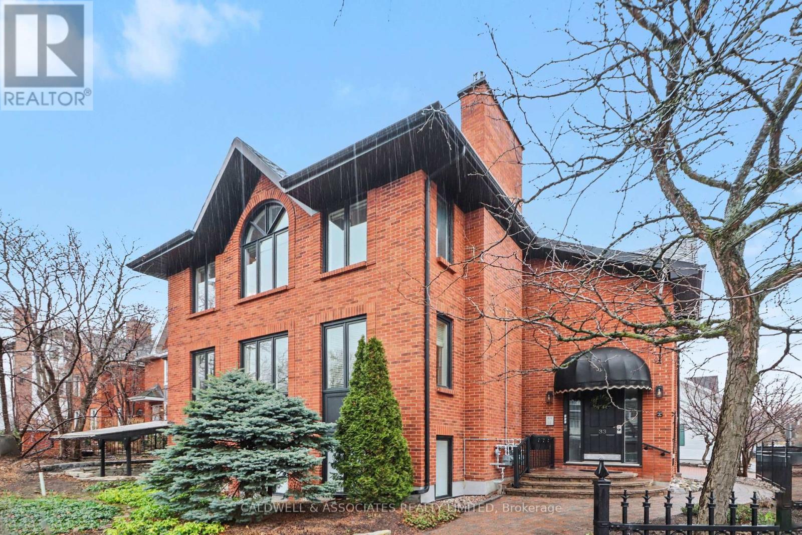 3 - 33 Charles Street, Ottawa, Ontario  K1M 1R3 - Photo 2 - X13016556