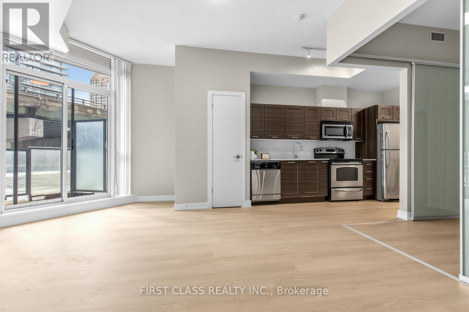 216 - 169 Fort York Boulevard, Toronto, Ontario  M5V 0C8 - Photo 14 - C12898070