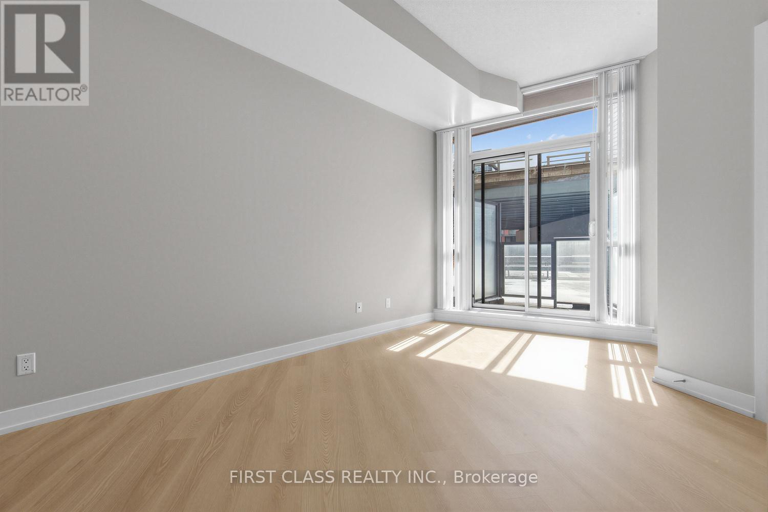 216 - 169 Fort York Boulevard, Toronto, Ontario  M5V 0C8 - Photo 11 - C12898070