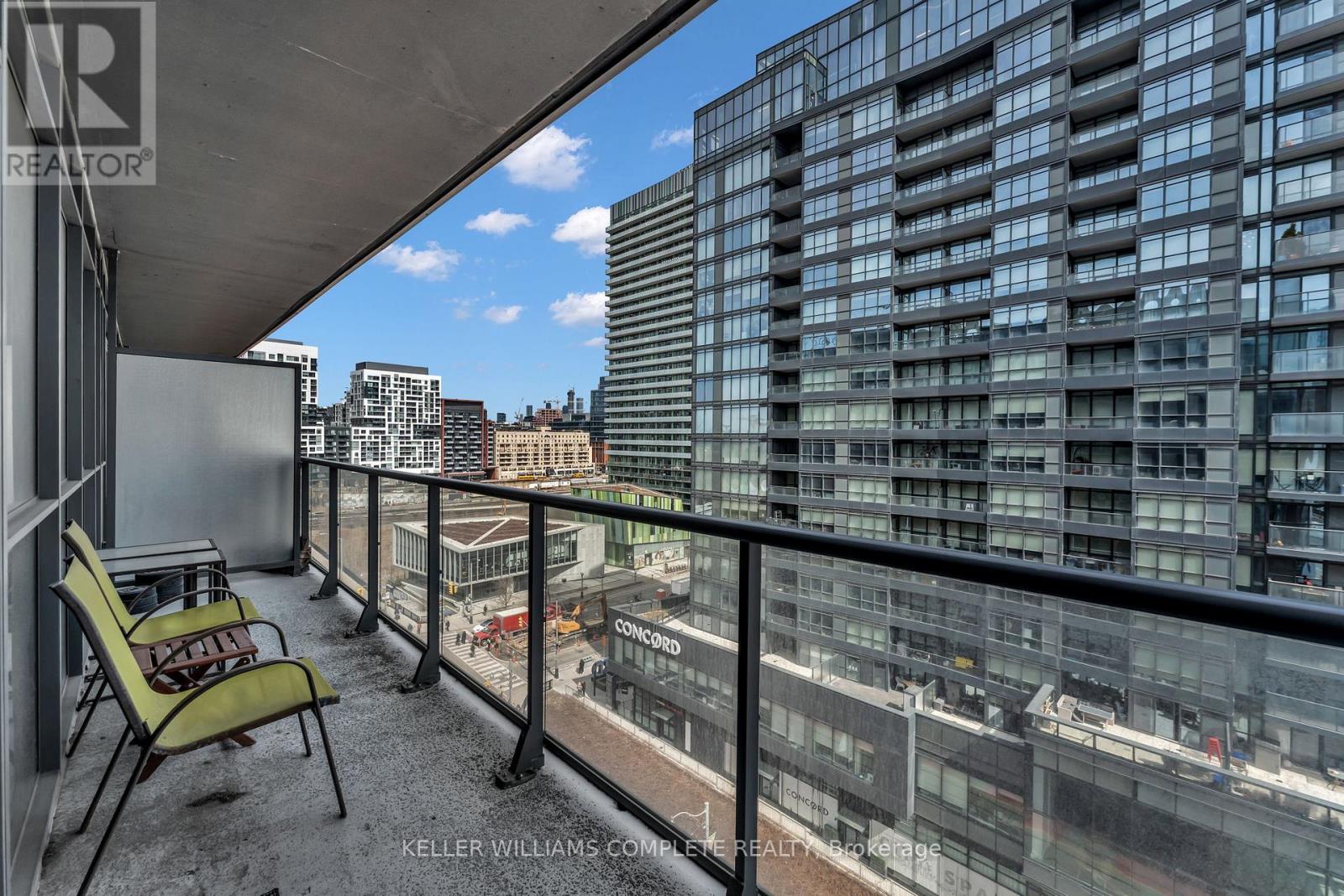 1008 - 169 Fort York Boulevard, Toronto, Ontario  M5V 0C8 - Photo 9 - C12930896