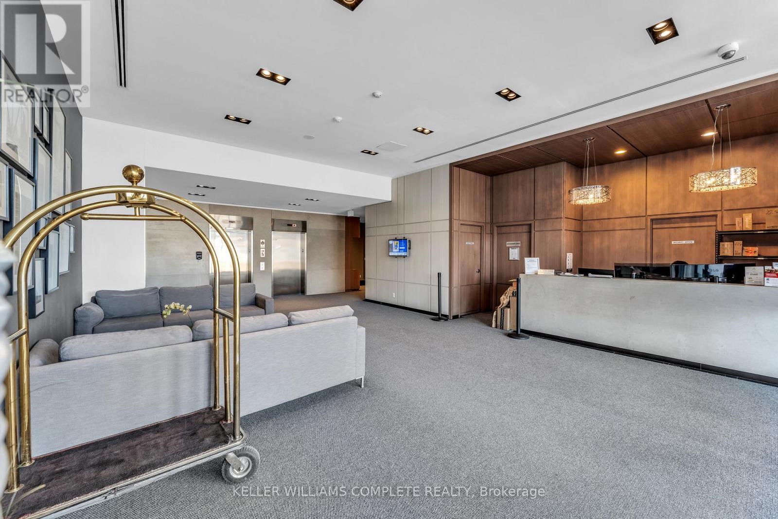 1008 - 169 Fort York Boulevard, Toronto, Ontario  M5V 0C8 - Photo 22 - C12930896