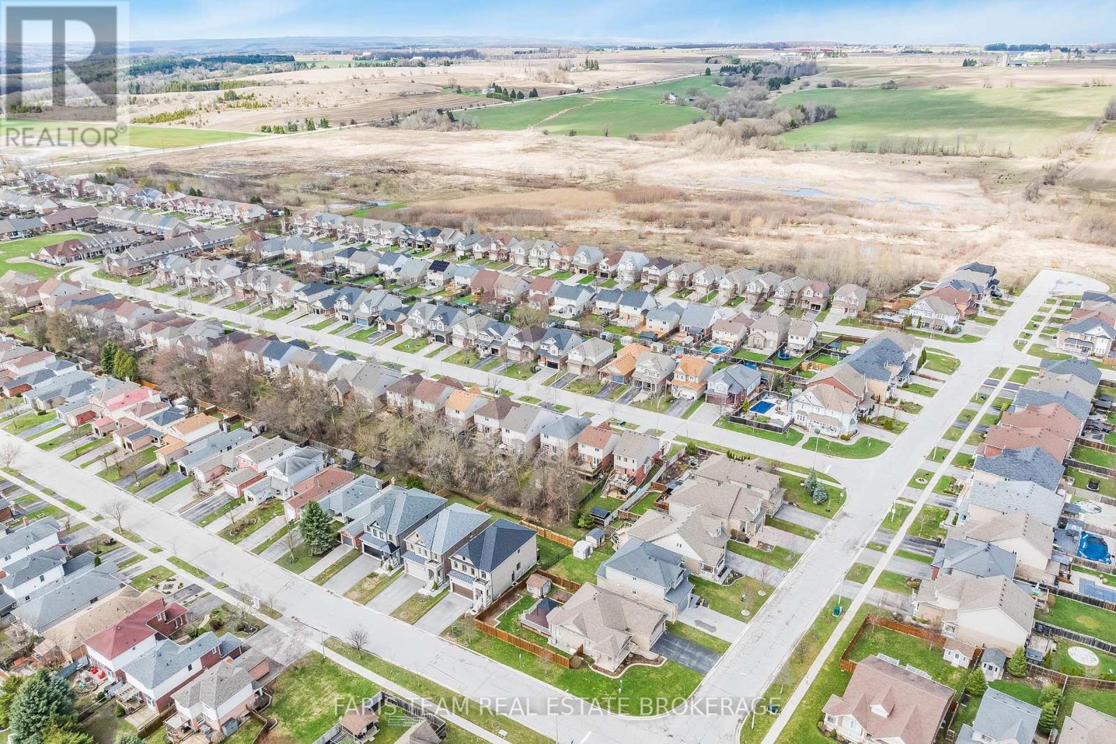 81 Wallace Street, New Tecumseth, Ontario  L9R 2G6 - Photo 40 - N12903894