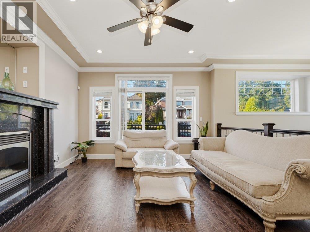 6080 Mckee Street, Burnaby, British Columbia  V5J 2V5 - Photo 7 - R3112997