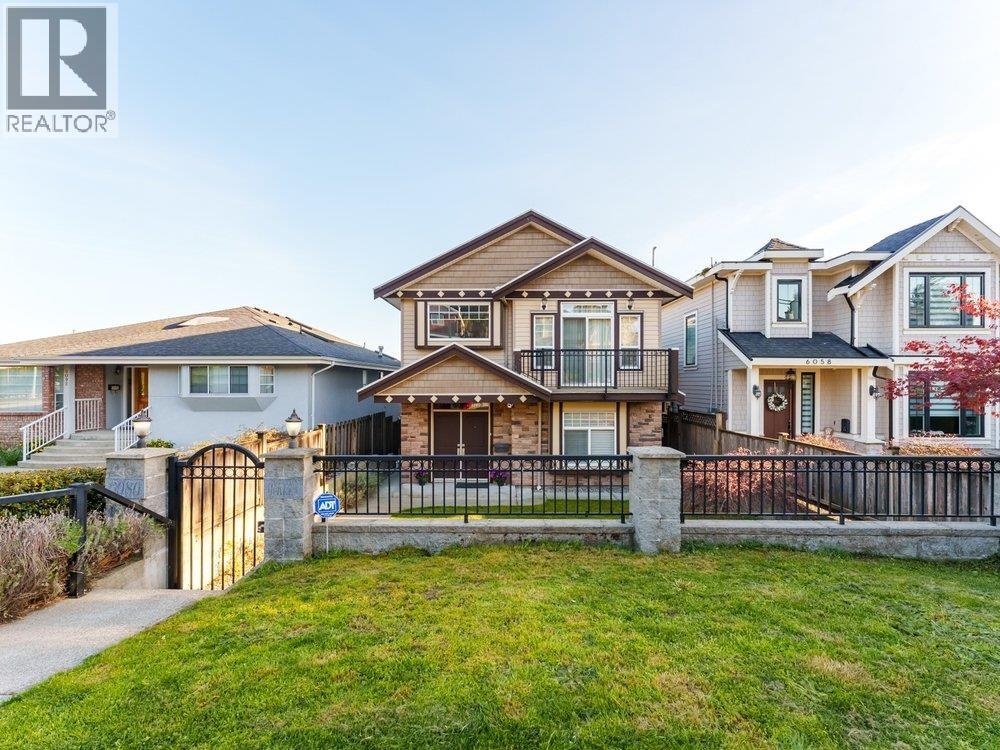 6080 Mckee Street, Burnaby, British Columbia  V5J 2V5 - Photo 2 - R3112997