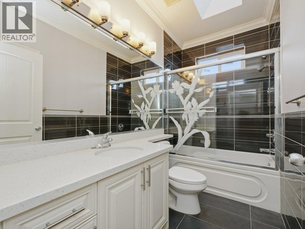 6080 Mckee Street, Burnaby, British Columbia  V5J 2V5 - Photo 26 - R3112997