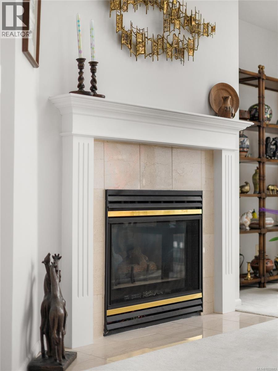 1703 1020 View St, Victoria, British Columbia  V8V 4Y4 - Photo 12 - 1032683