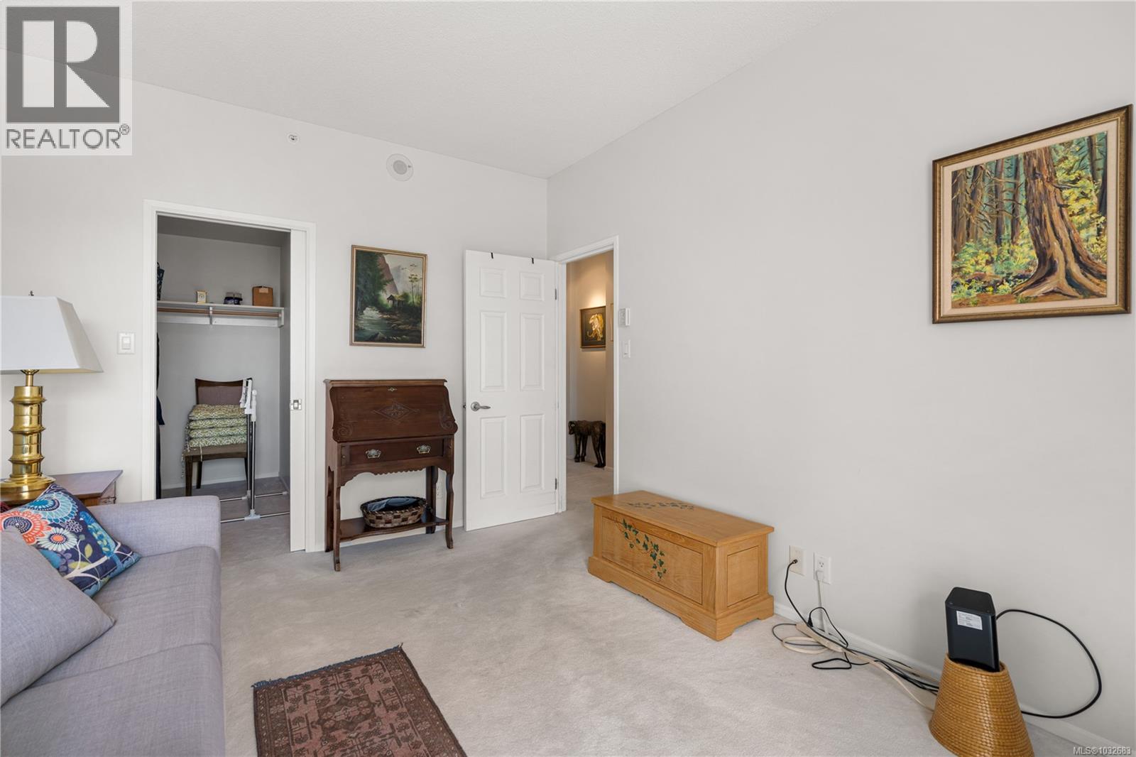 1703 1020 View St, Victoria, British Columbia  V8V 4Y4 - Photo 37 - 1032683