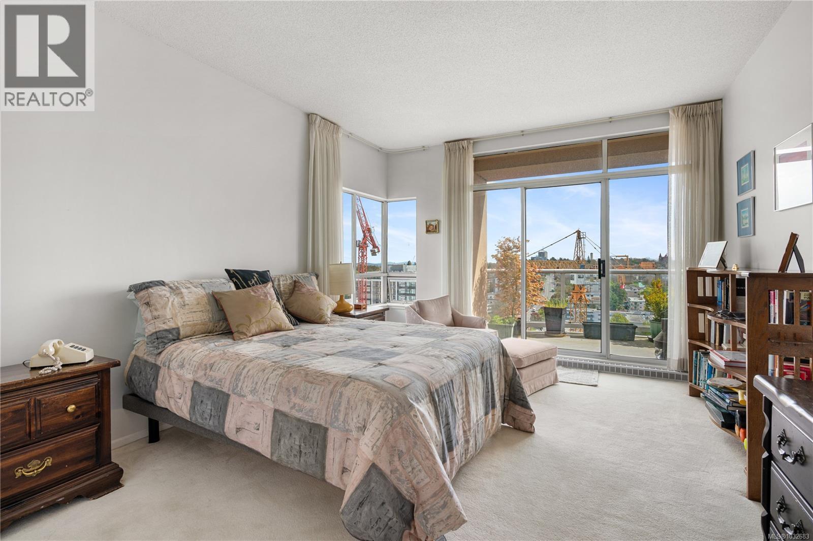 1703 1020 View St, Victoria, British Columbia  V8V 4Y4 - Photo 26 - 1032683