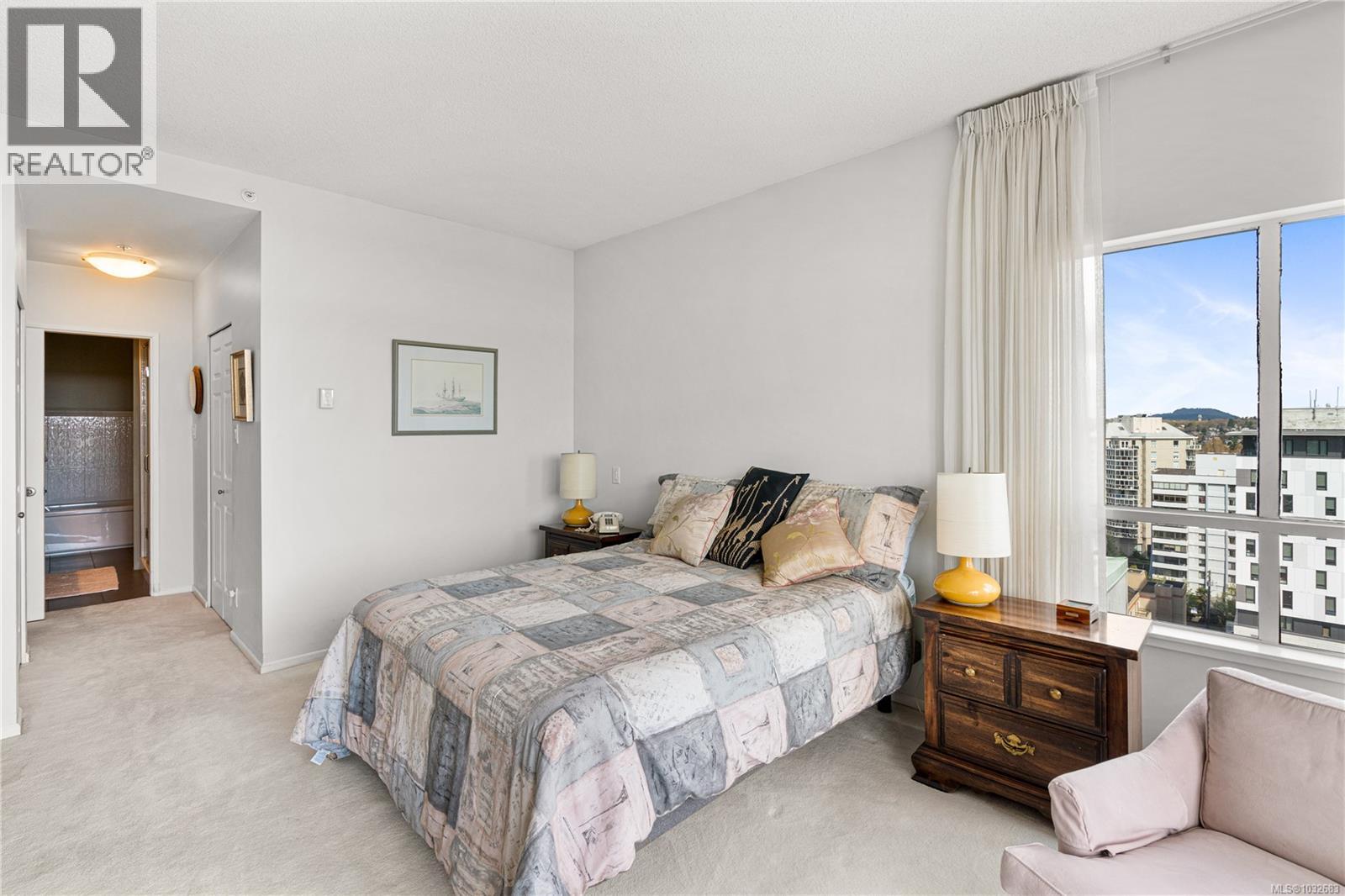 1703 1020 View St, Victoria, British Columbia  V8V 4Y4 - Photo 32 - 1032683