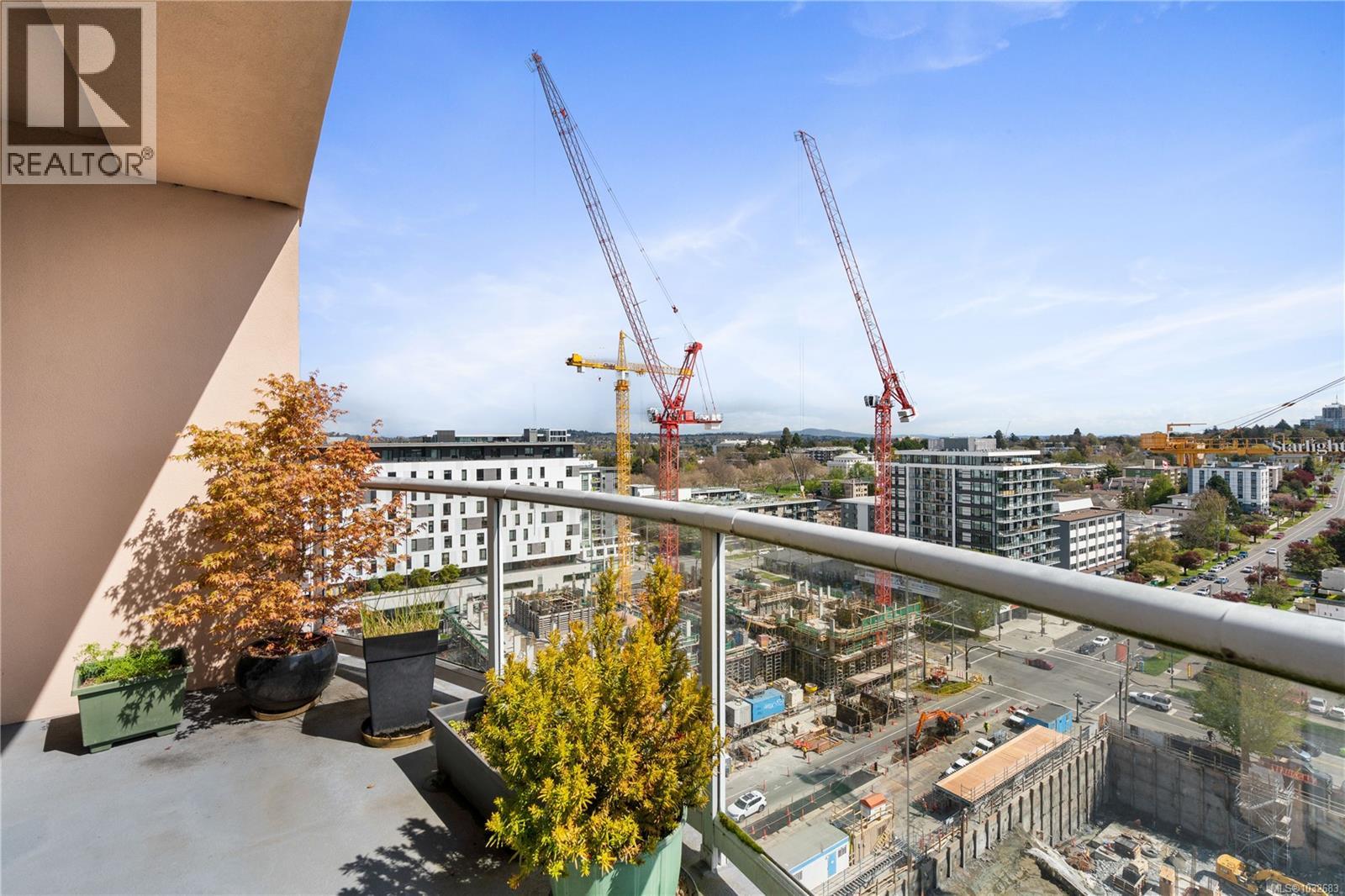 1703 1020 View St, Victoria, British Columbia  V8V 4Y4 - Photo 29 - 1032683