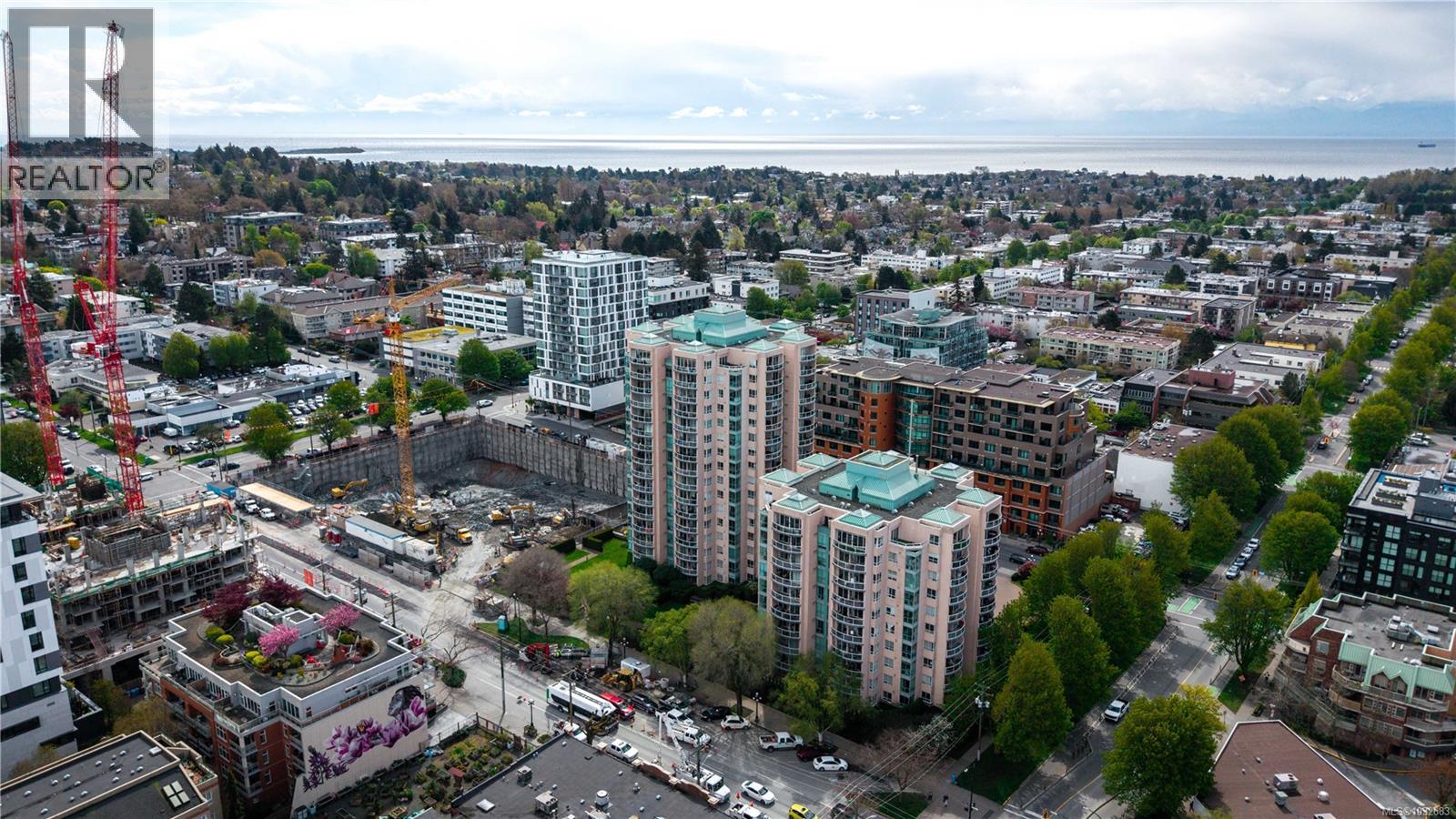 1703 1020 View St, Victoria, British Columbia  V8V 4Y4 - Photo 71 - 1032683