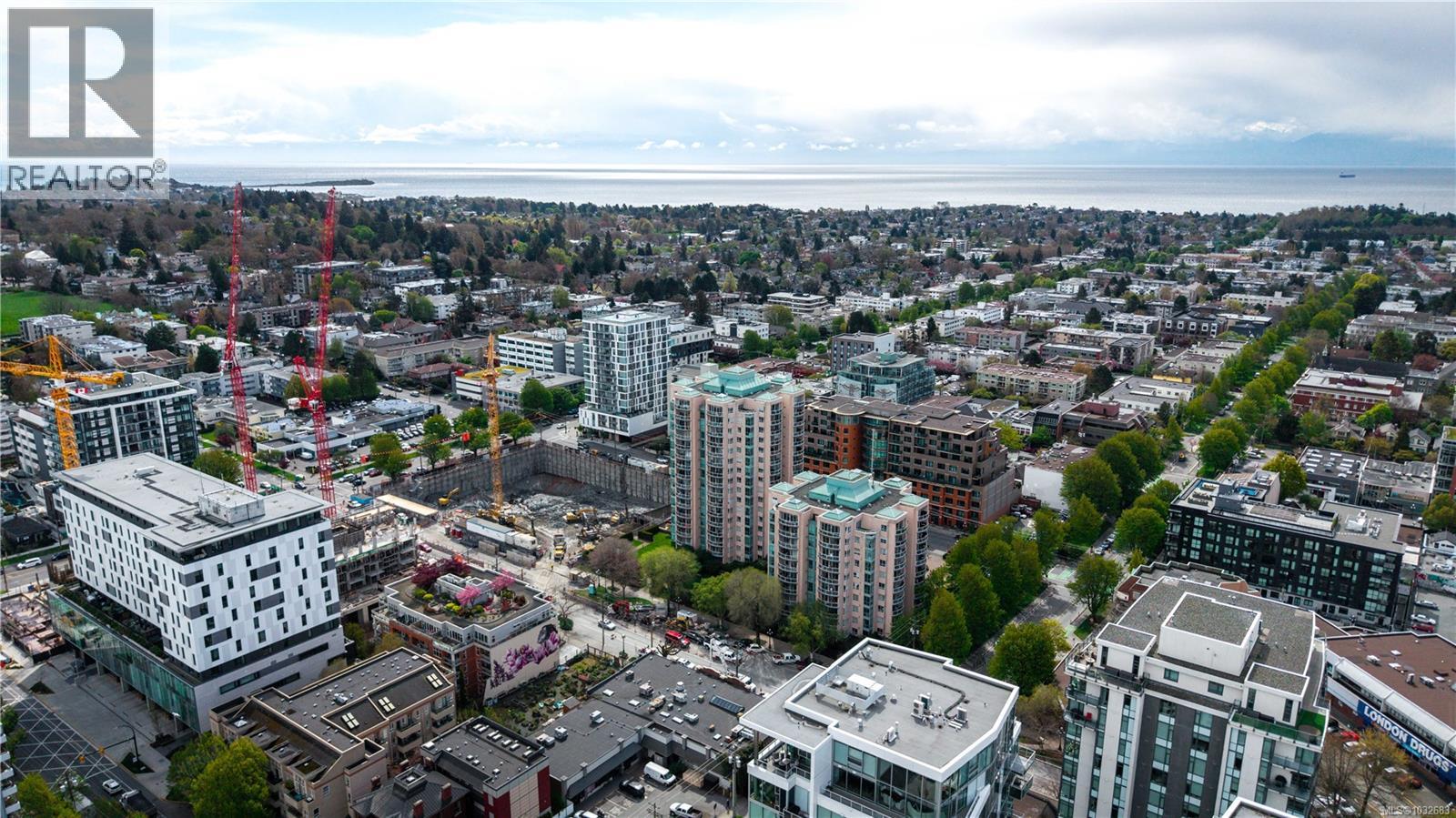 1703 1020 View St, Victoria, British Columbia  V8V 4Y4 - Photo 70 - 1032683