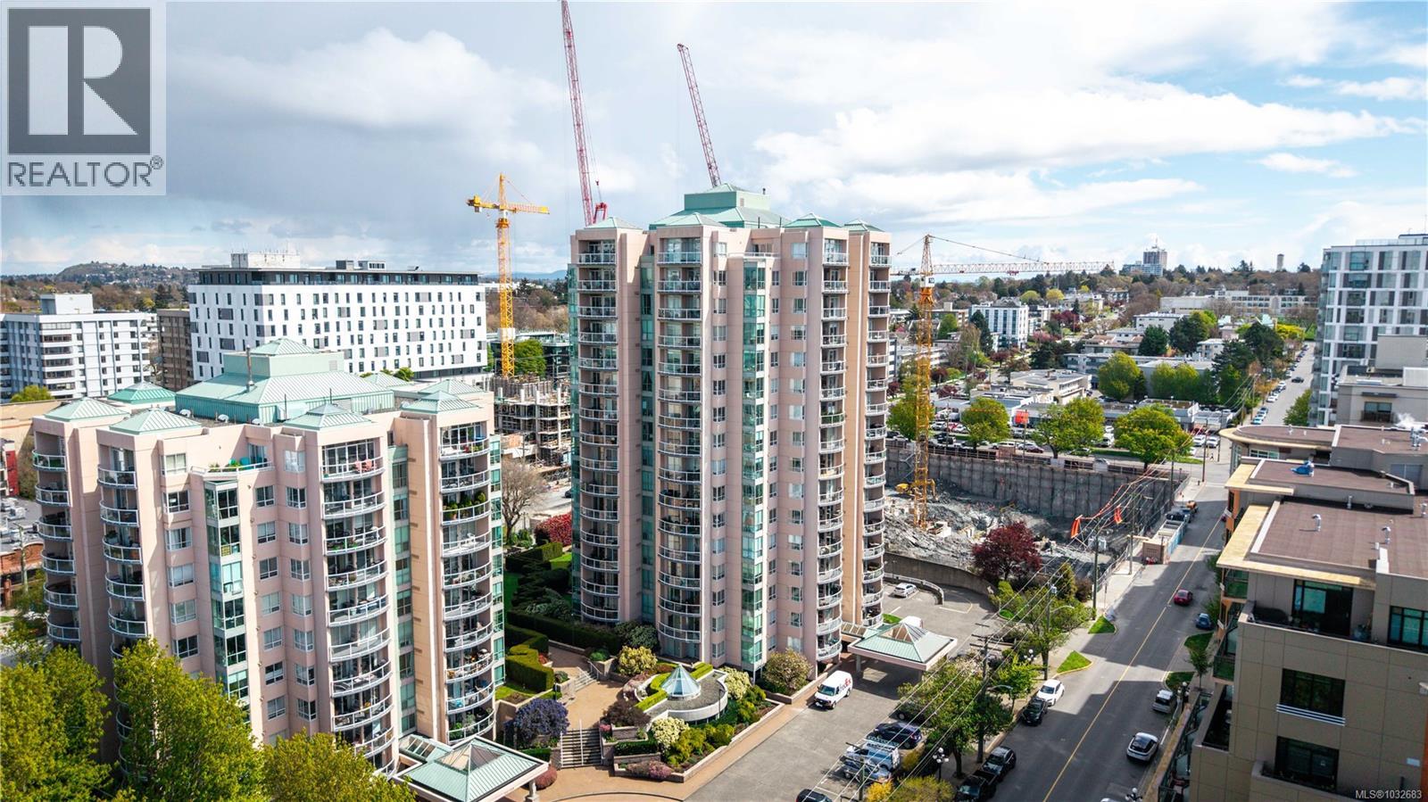 1703 1020 View St, Victoria, British Columbia  V8V 4Y4 - Photo 60 - 1032683