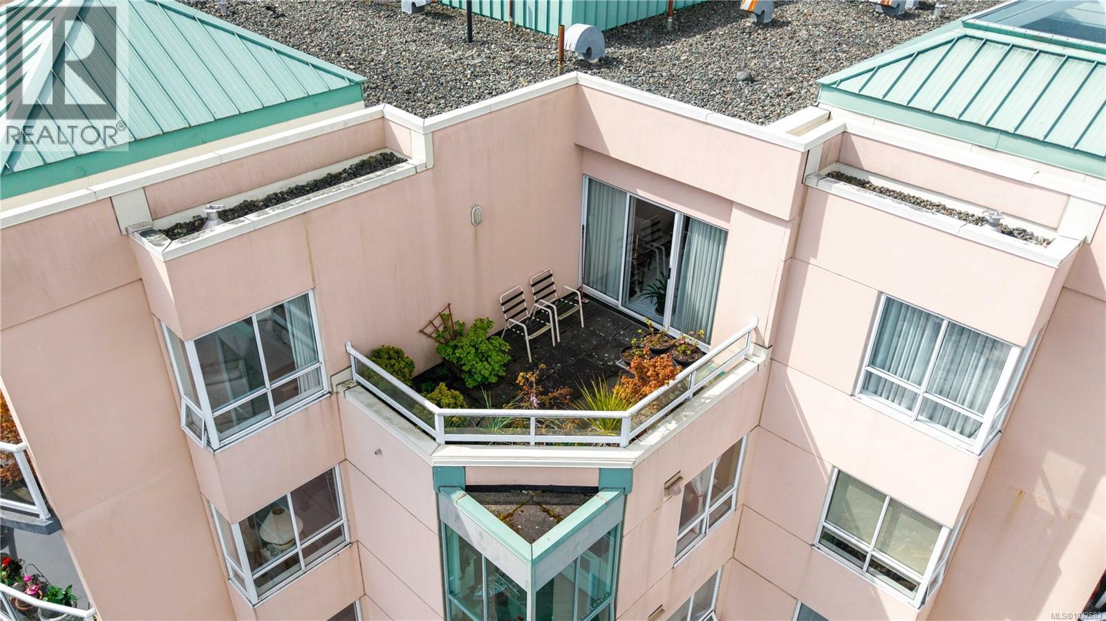 1703 1020 View St, Victoria, British Columbia  V8V 4Y4 - Photo 41 - 1032683