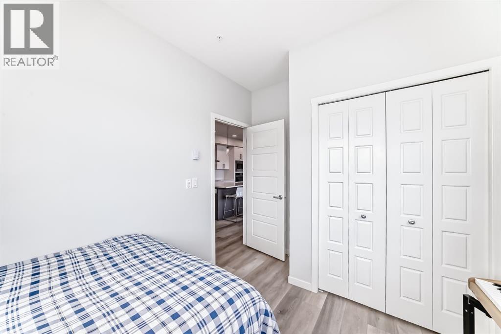 1402, 33 Carringham Gate Nw, Calgary, Alberta  T3P 2H6 - Photo 38 - A2298754