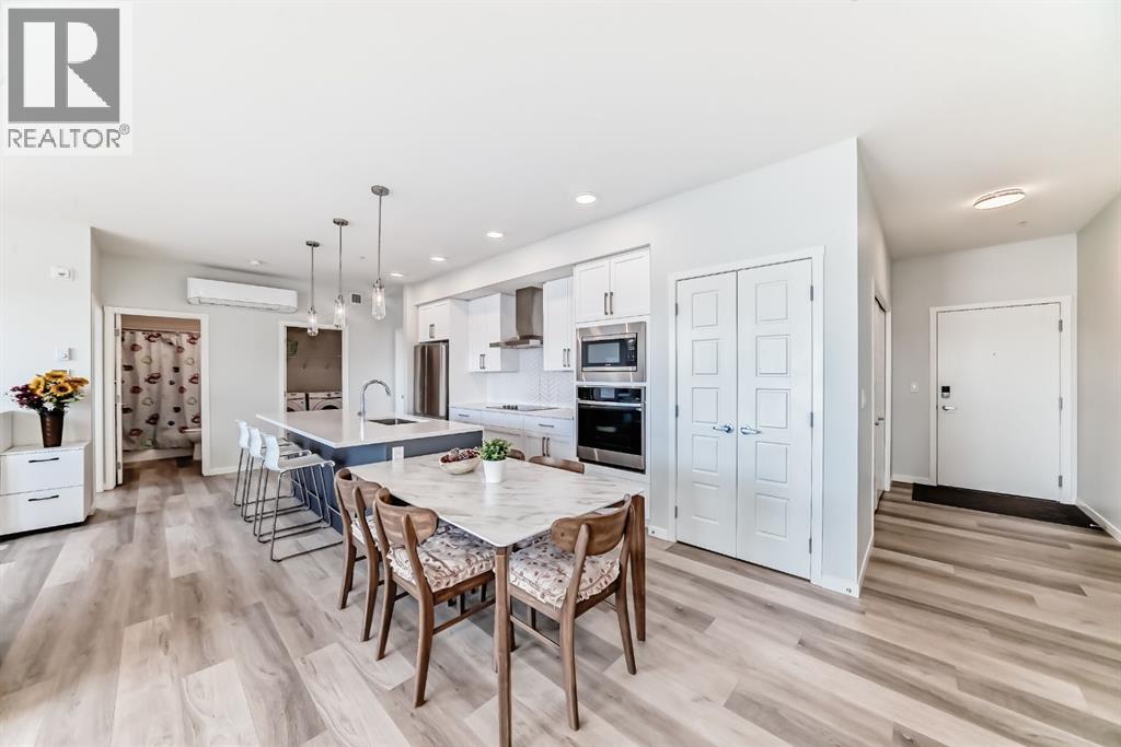 1402, 33 Carringham Gate Nw, Calgary, Alberta  T3P 2H6 - Photo 7 - A2298754