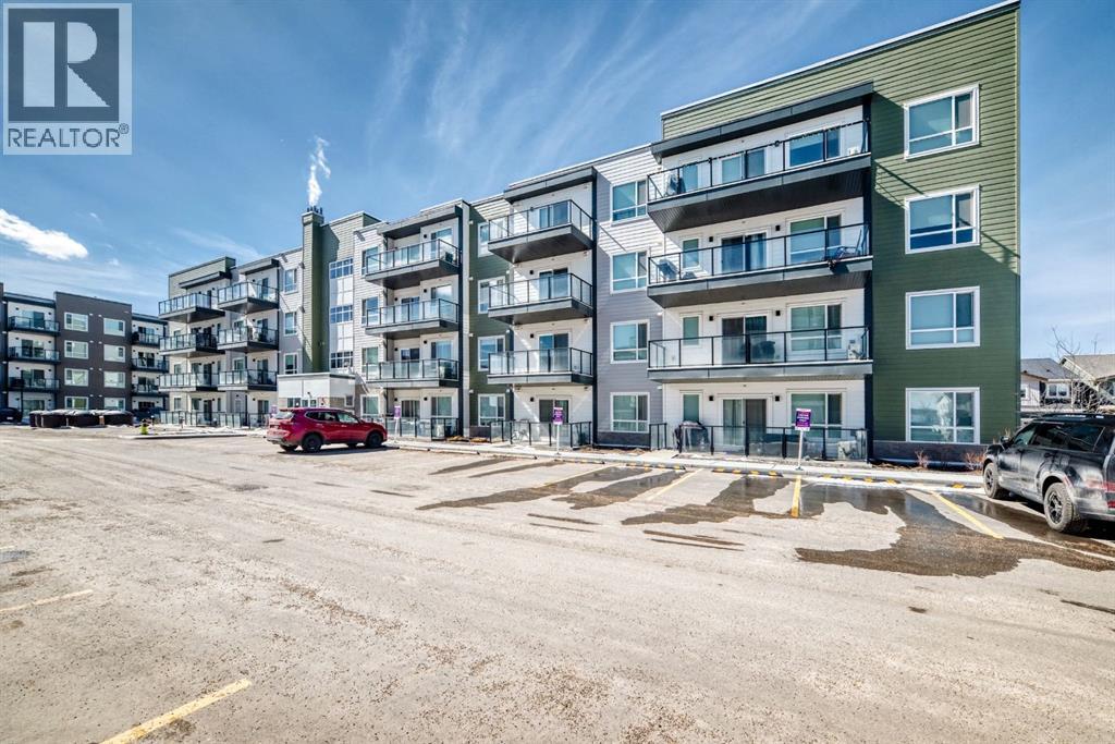 1402, 33 Carringham Gate Nw, Calgary, Alberta  T3P 2H6 - Photo 4 - A2298754