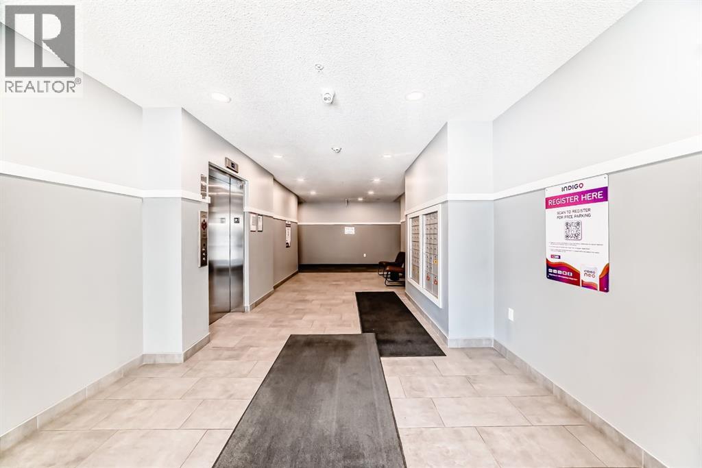 1402, 33 Carringham Gate Nw, Calgary, Alberta  T3P 2H6 - Photo 44 - A2298754