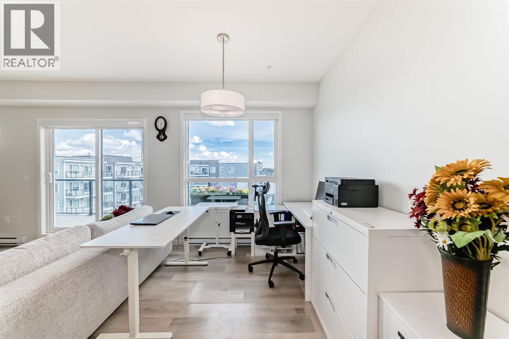 1402, 33 Carringham Gate Nw, Calgary, Alberta  T3P 2H6 - Photo 23 - A2298754