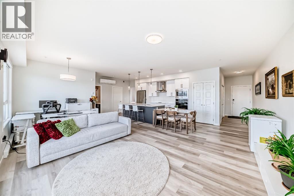 1402, 33 Carringham Gate Nw, Calgary, Alberta  T3P 2H6 - Photo 22 - A2298754