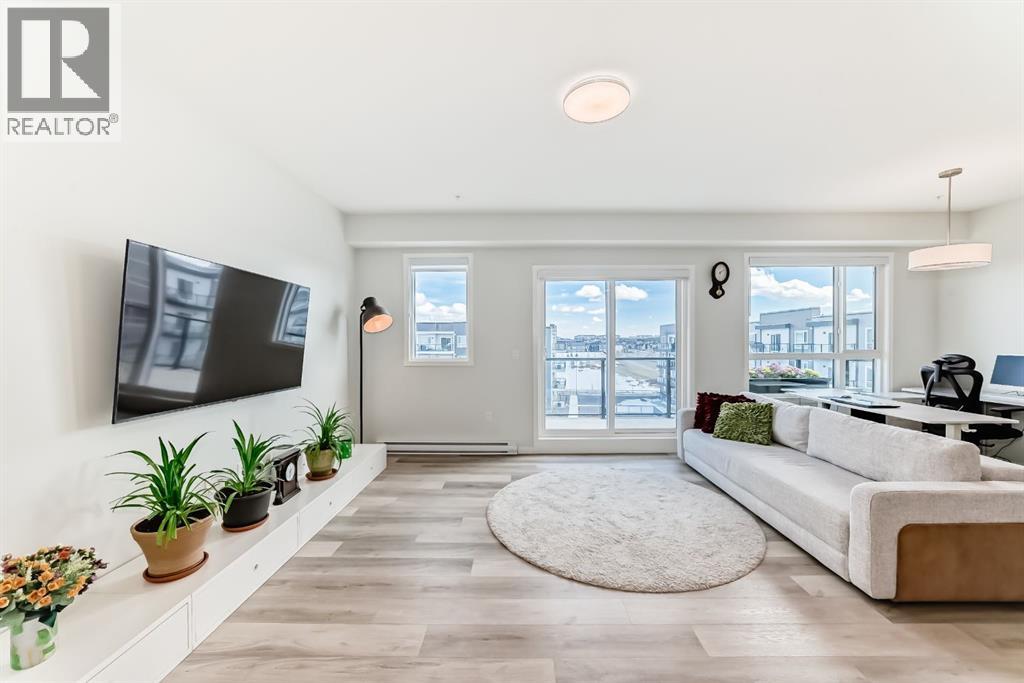 1402, 33 Carringham Gate Nw, Calgary, Alberta  T3P 2H6 - Photo 14 - A2298754