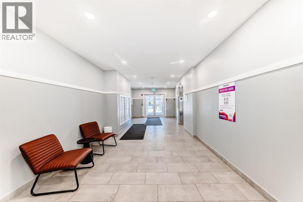 1402, 33 Carringham Gate Nw, Calgary, Alberta  T3P 2H6 - Photo 45 - A2298754