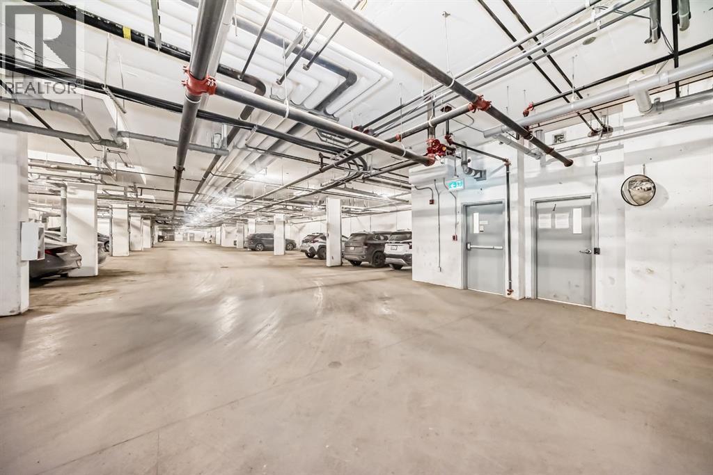 1402, 33 Carringham Gate Nw, Calgary, Alberta  T3P 2H6 - Photo 47 - A2298754