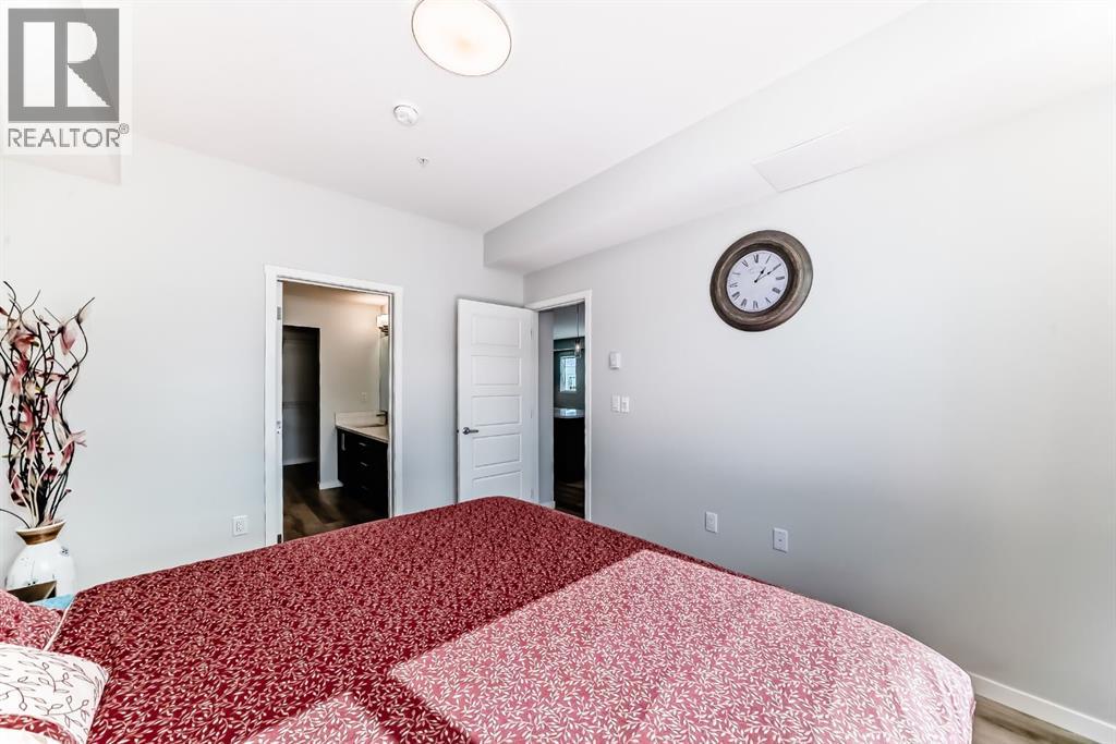 1402, 33 Carringham Gate Nw, Calgary, Alberta  T3P 2H6 - Photo 28 - A2298754