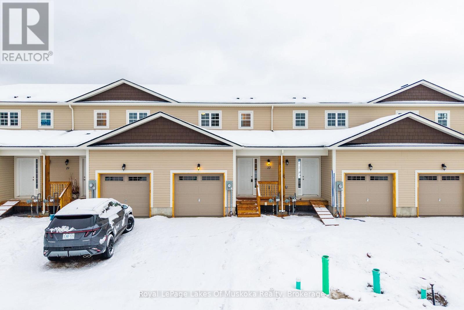 17 Mcconnell Crescent, Bracebridge, Ontario  P1L 0N7 - Photo 2 - X13016544