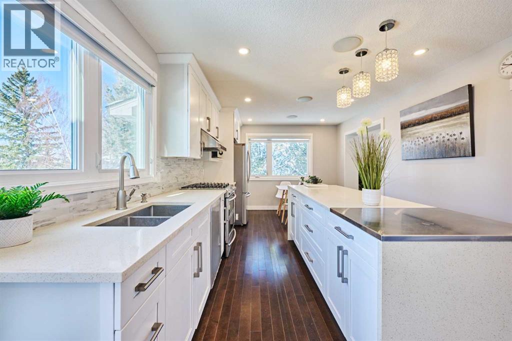 103 Pump Hill Road, Calgary, Alberta  T2V 4L7 - Photo 15 - A2302791