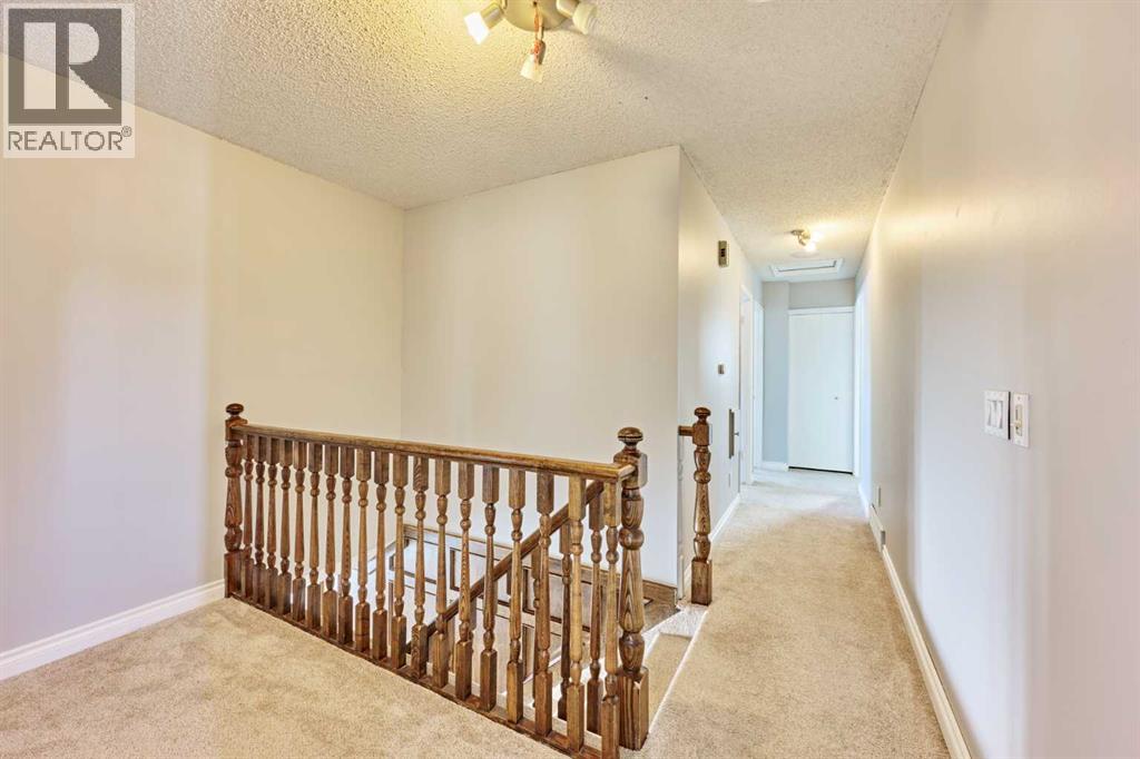 103 Pump Hill Road, Calgary, Alberta  T2V 4L7 - Photo 26 - A2302791