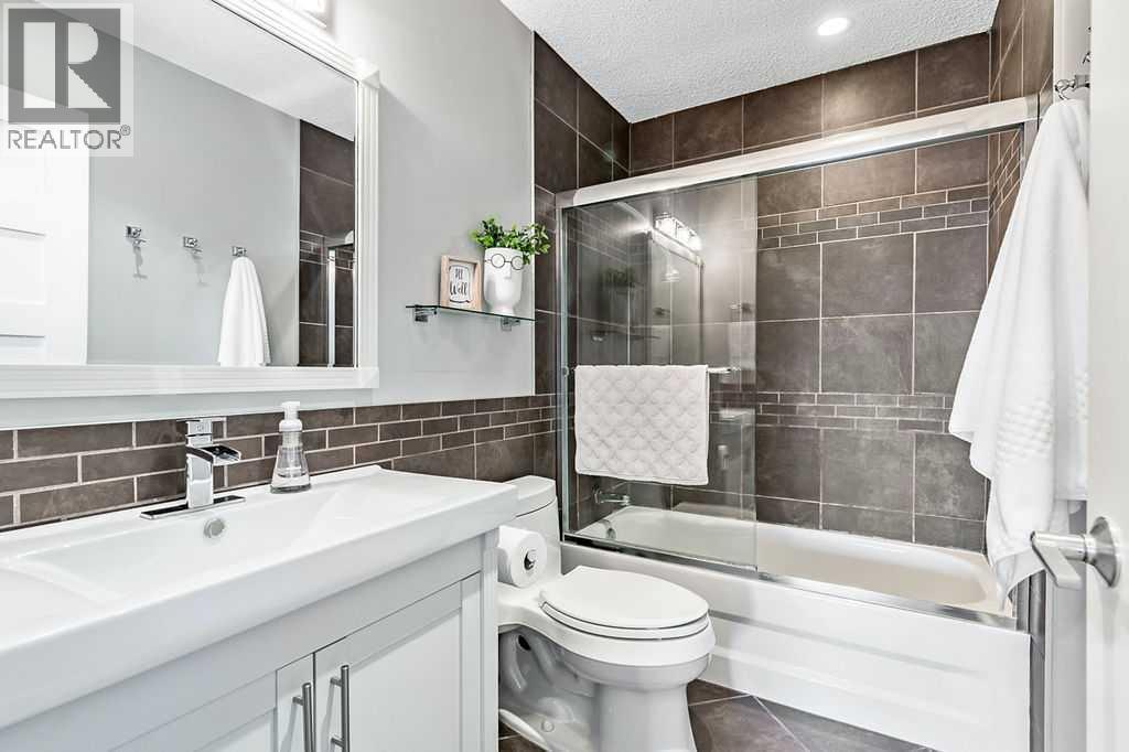 262 Mt Assiniboine Place Se, Calgary, Alberta  T2Z 2N5 - Photo 23 - A2302939