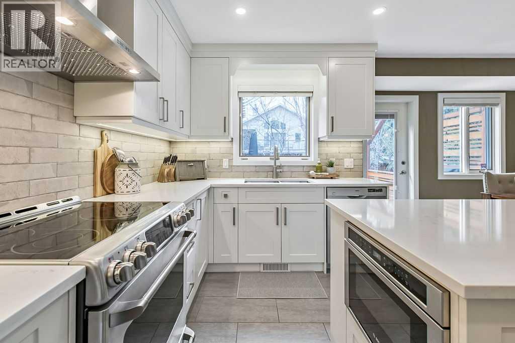 262 Mt Assiniboine Place Se, Calgary, Alberta  T2Z 2N5 - Photo 9 - A2302939