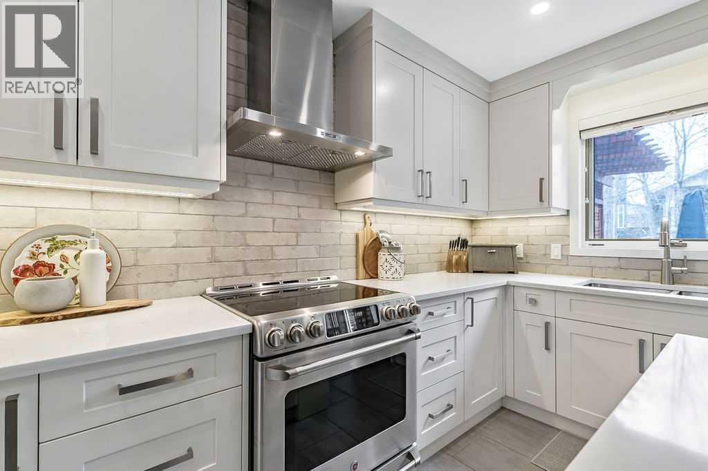 262 Mt Assiniboine Place Se, Calgary, Alberta  T2Z 2N5 - Photo 8 - A2302939