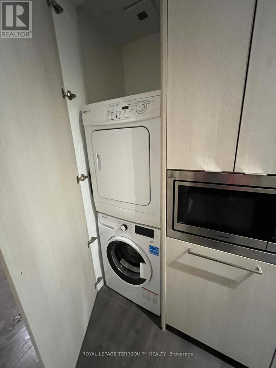 4012 - 115 Blue Jays Way, Toronto, Ontario  M5V 0N4 - Photo 4 - C13016542