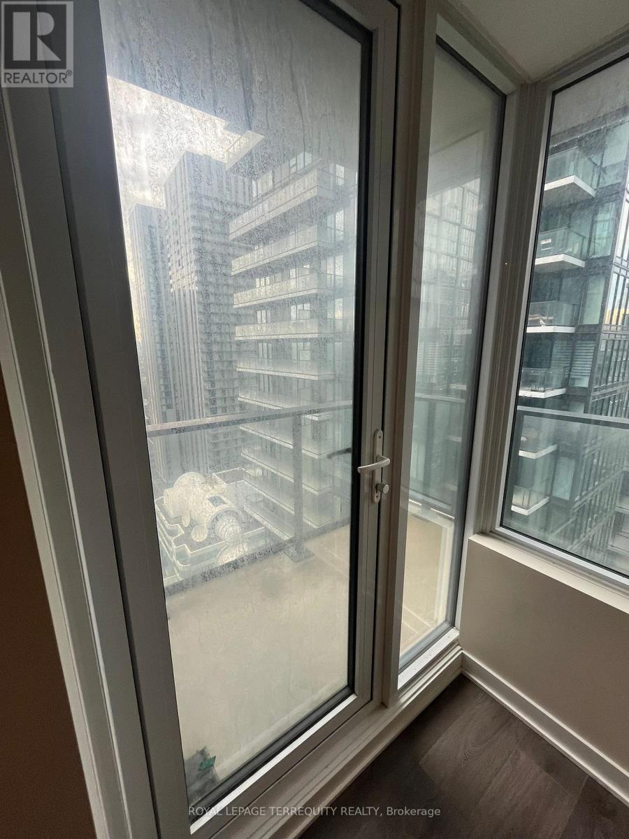 4012 - 115 Blue Jays Way, Toronto, Ontario  M5V 0N4 - Photo 8 - C13016542