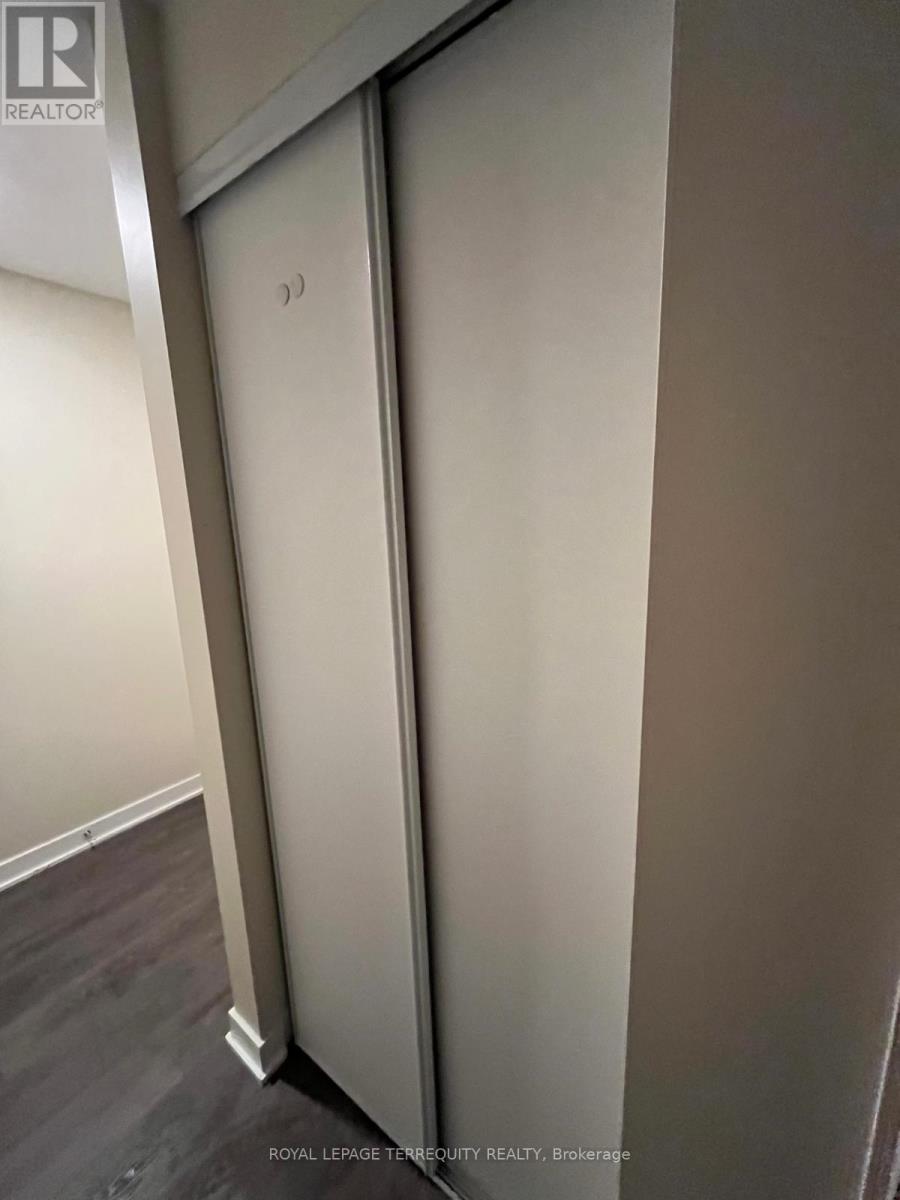 4012 - 115 Blue Jays Way, Toronto, Ontario  M5V 0N4 - Photo 9 - C13016542