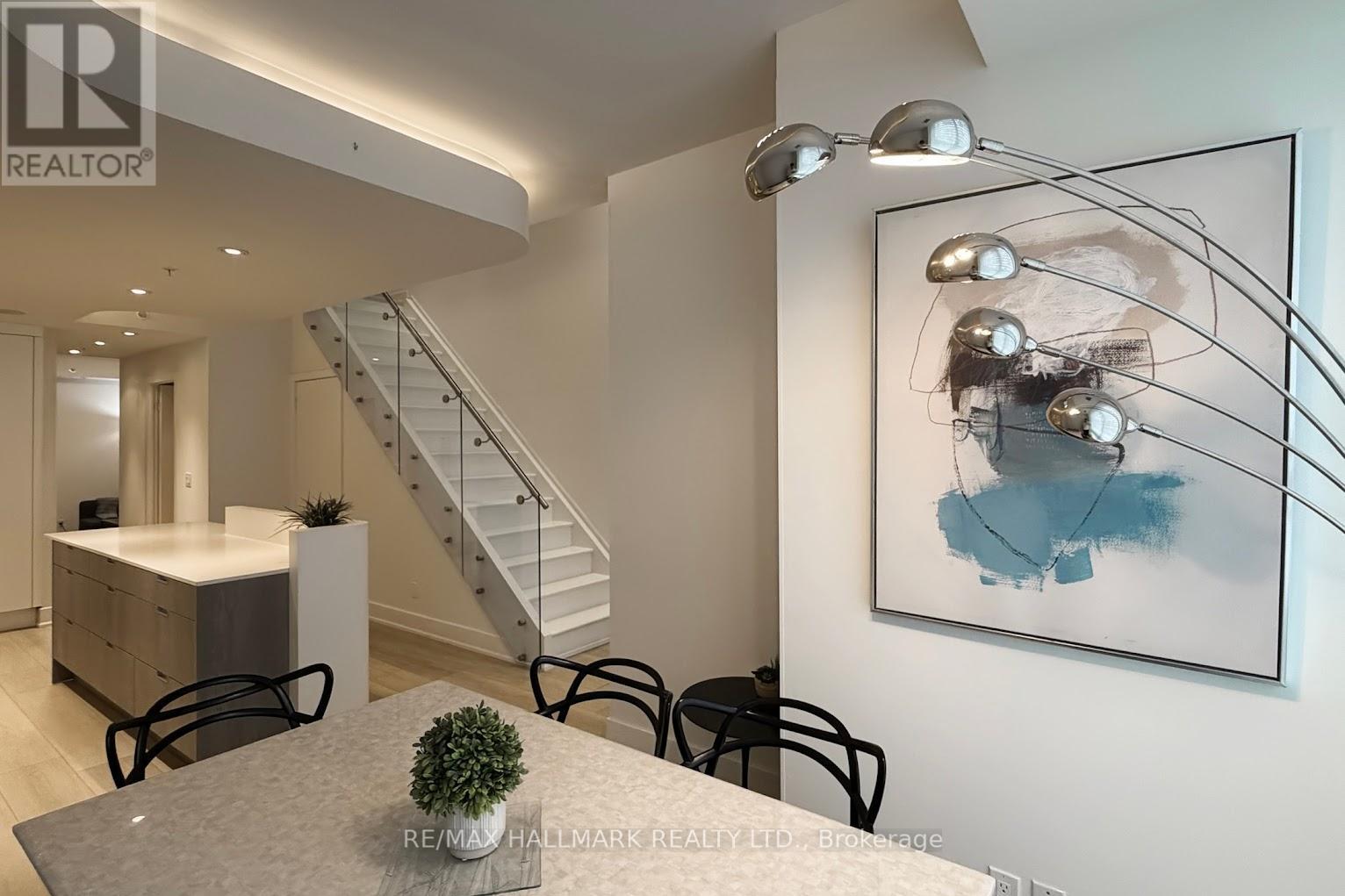 Th14 - 30 Nelson Street, Toronto, Ontario  M5V 0H5 - Photo 14 - C13016552