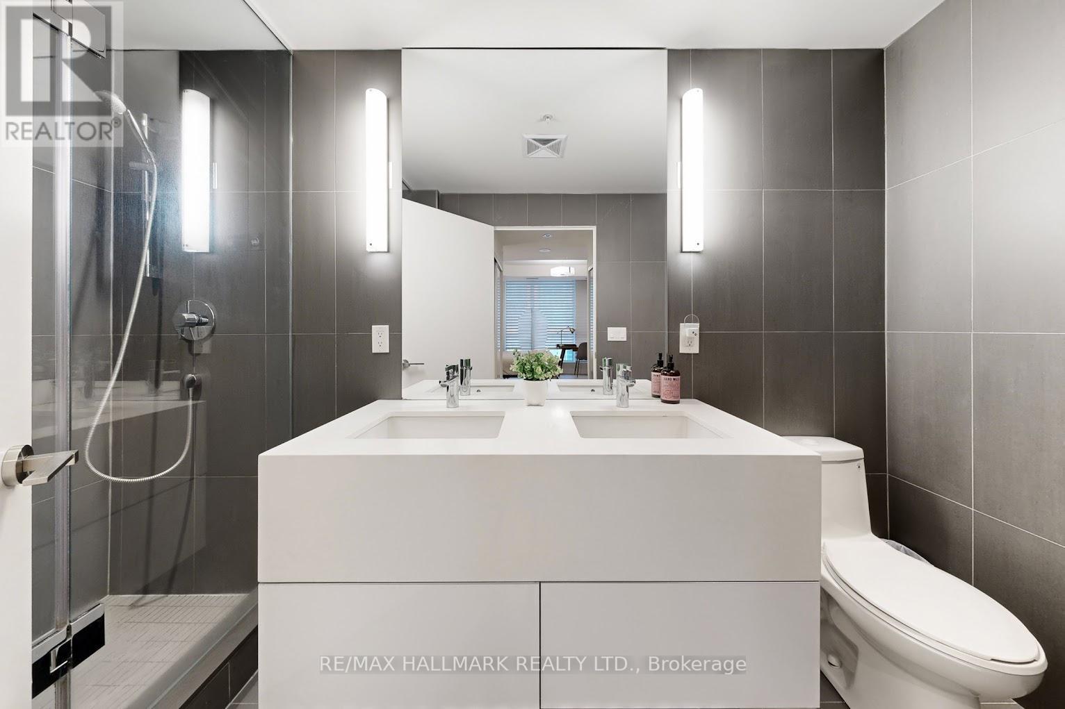 Th14 - 30 Nelson Street, Toronto, Ontario  M5V 0H5 - Photo 24 - C13016552