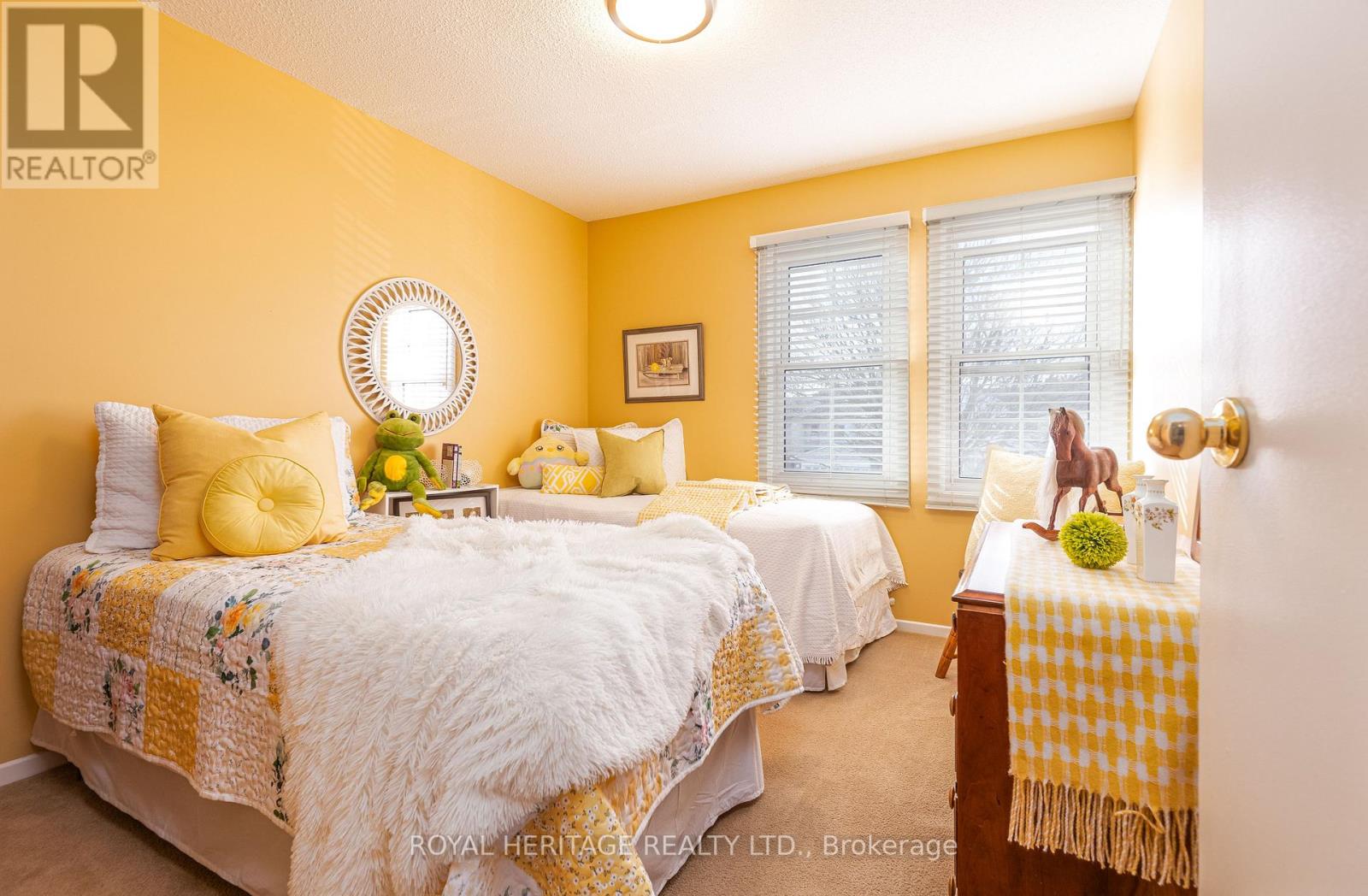 53 Teresa Drive, Whitby, Ontario  L1N 6H9 - Photo 24 - E13015382